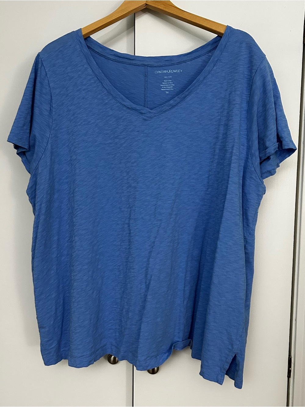 Cynthia Rowley V-Neck Short Sleeve Shirt